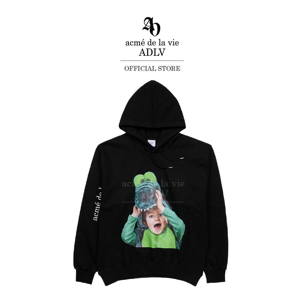 ADLV [acme de la vie] เสื้อฮู้ดดี้แขนยาว รุ่น Baby Face Crocodile Doll Hoodie Black