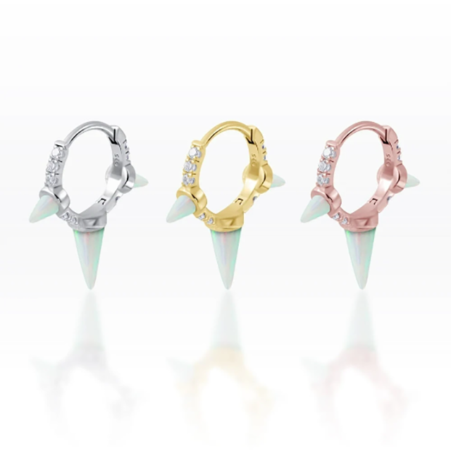 PiercingRoomByJay Triple Spike Opal/CZ Huggie Hoop เงินแท้ (ราคาต่อชิ้น)