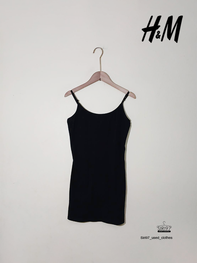 เดรสกระโปรงสายเดี่ยว นอน H&M สีดำสภาพ85%   SizeM