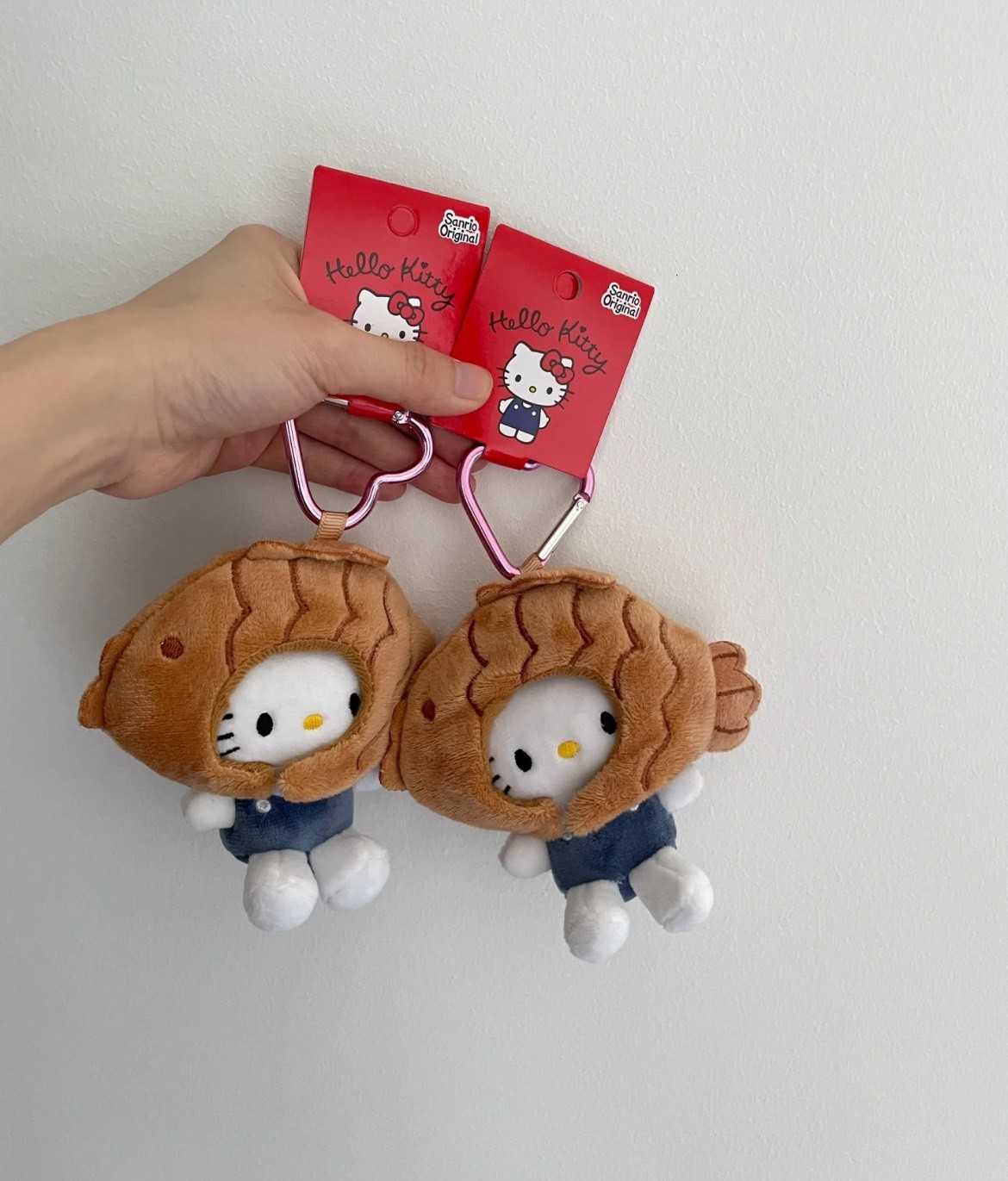 ( SALE ) HELLO KITTY TAIYAKI  HEAD MASCOT KEYRING 