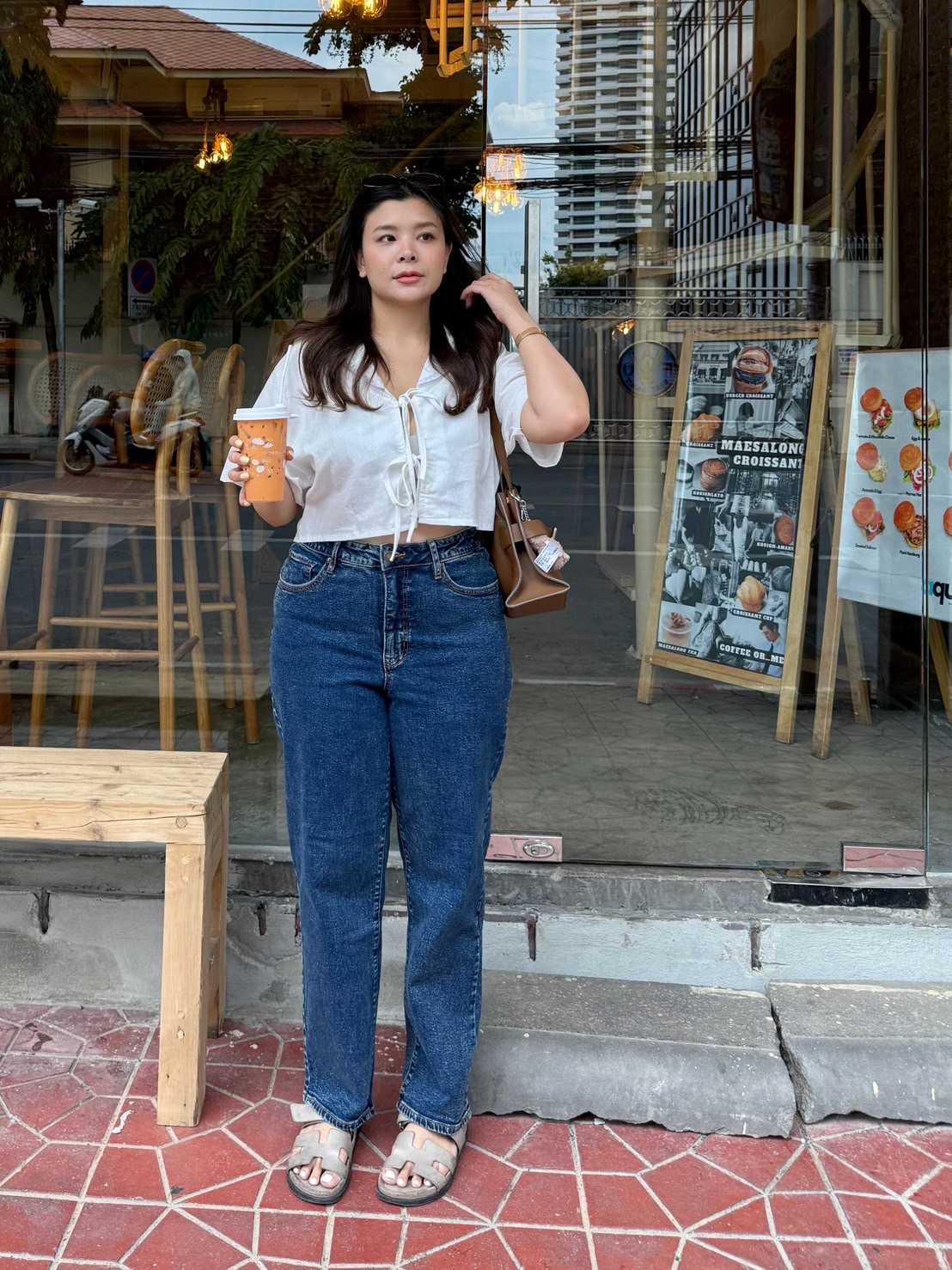 AVA HIGH WAIST JEANS