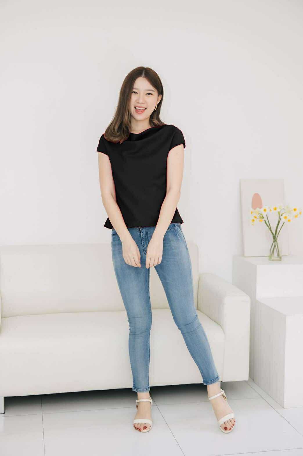 เสื้อให้นม Black dape top