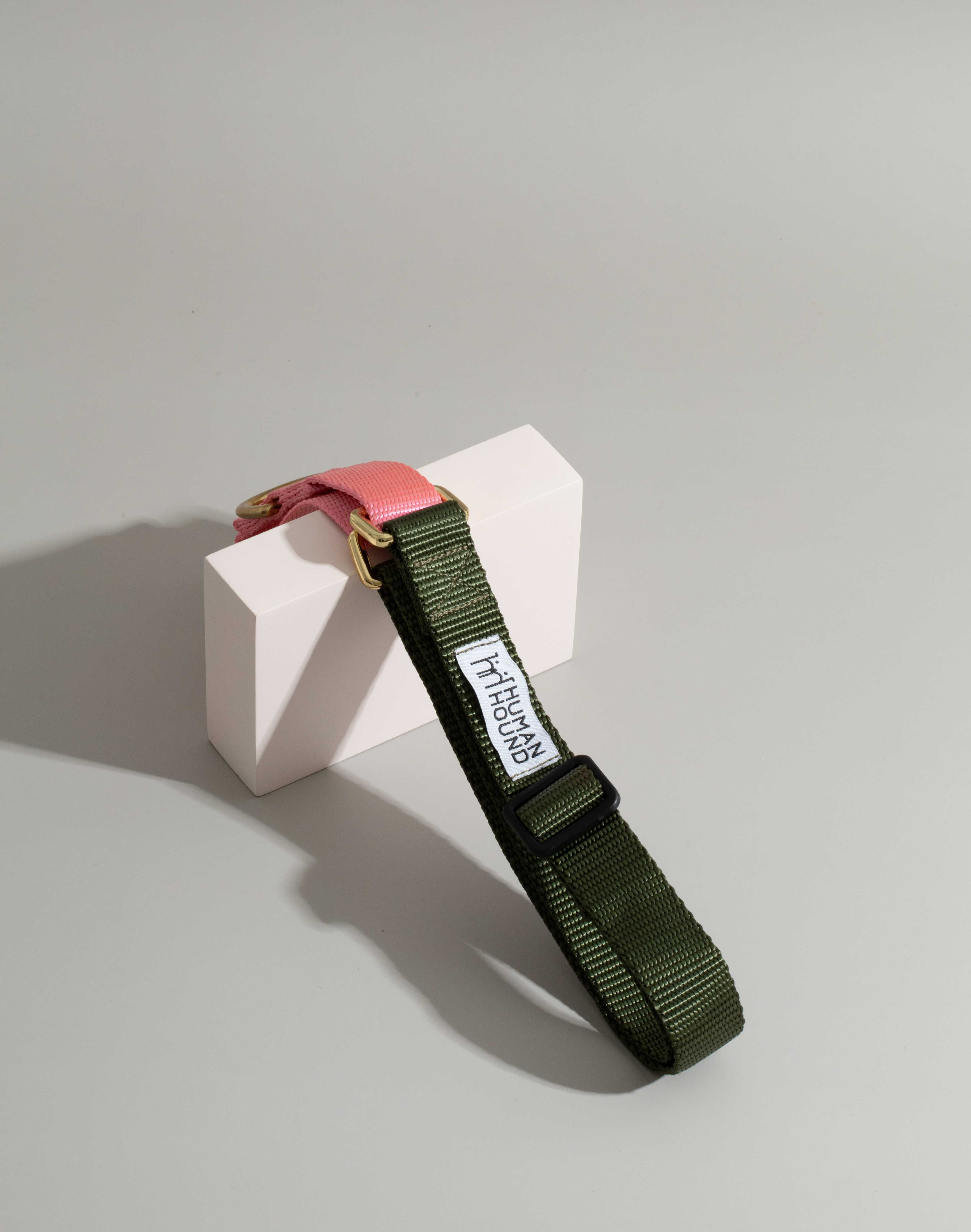ปลอกคอ Martingale Collar - Olive x Baby Pink