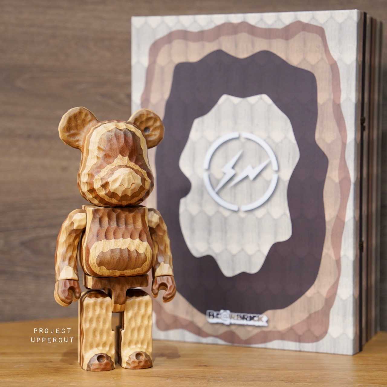 BE@RBRICK 400% KARIMOKU x Fragmentdesign Carved Wooden - LAYERED (Wood) [New]