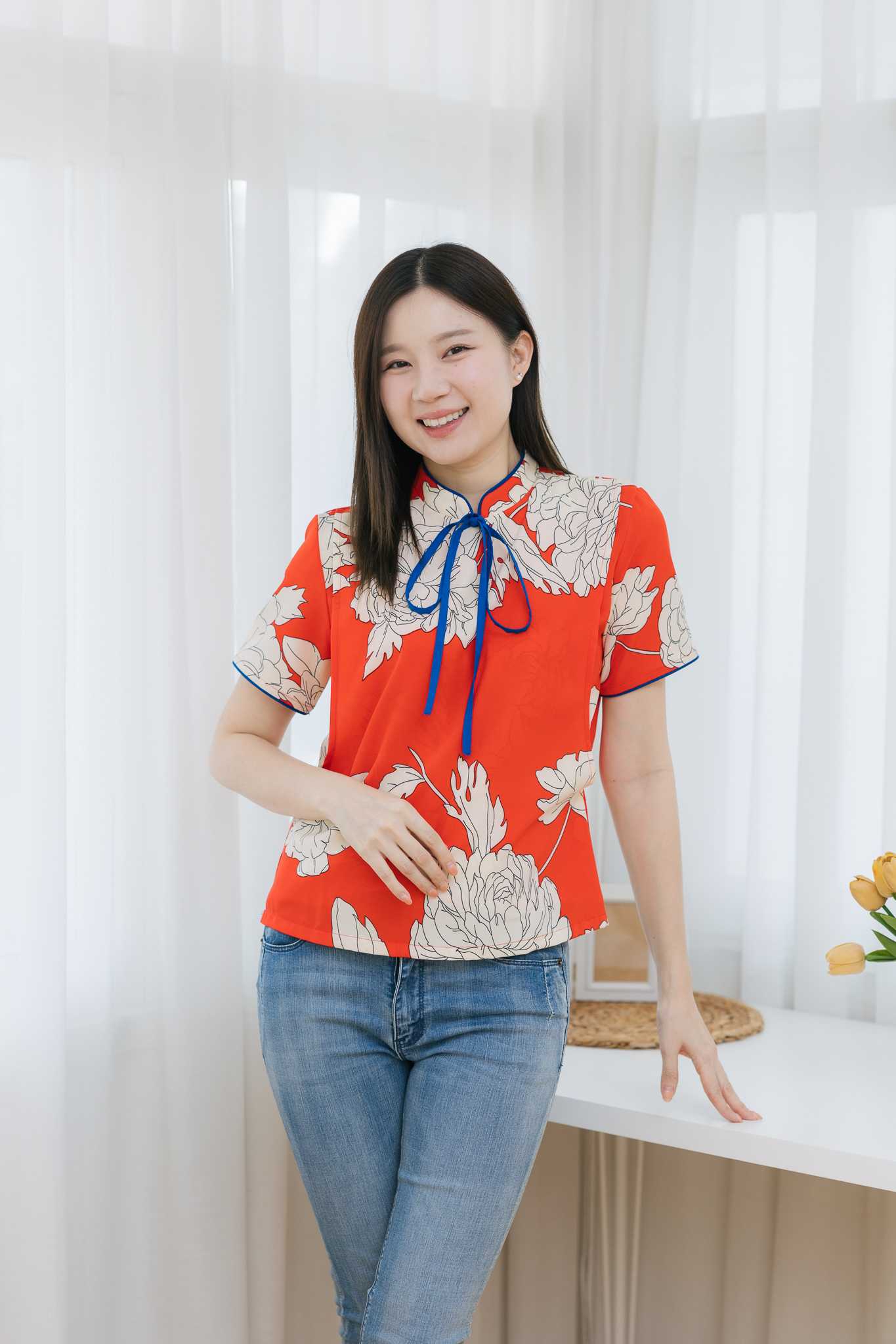 เสื้อให้นม Red chinese blue top