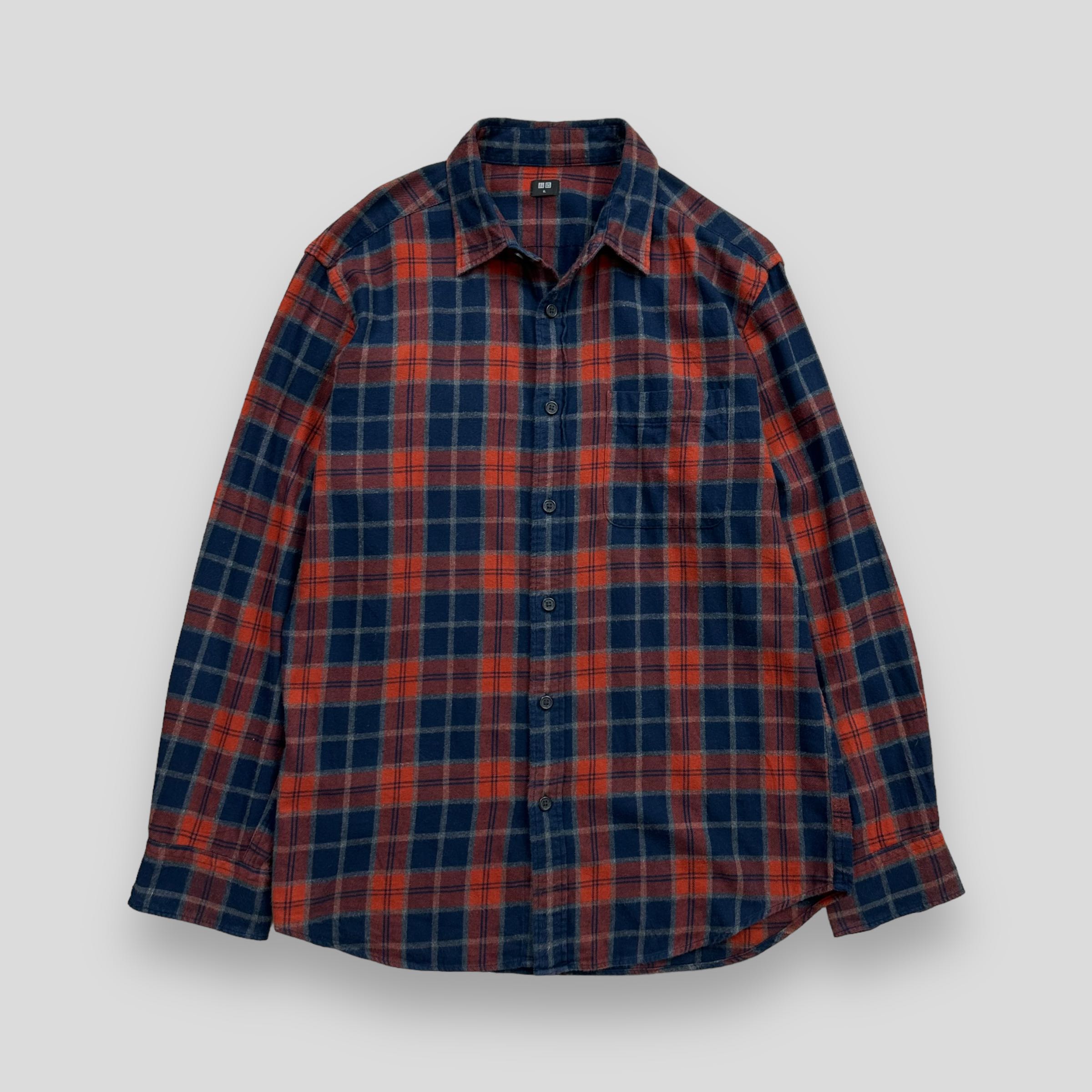UNIQLO FLANNEL PLAID POCKET SHIRT 