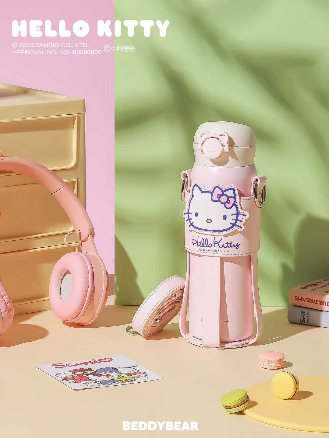 BeddyBearXKitty กระติกน้ำสูญญากาศสแตนเลส เก็บอุณหภูมิ ฝายกดื่ม พร้อมกระเป๋าสะพาย BBA002B-002KT