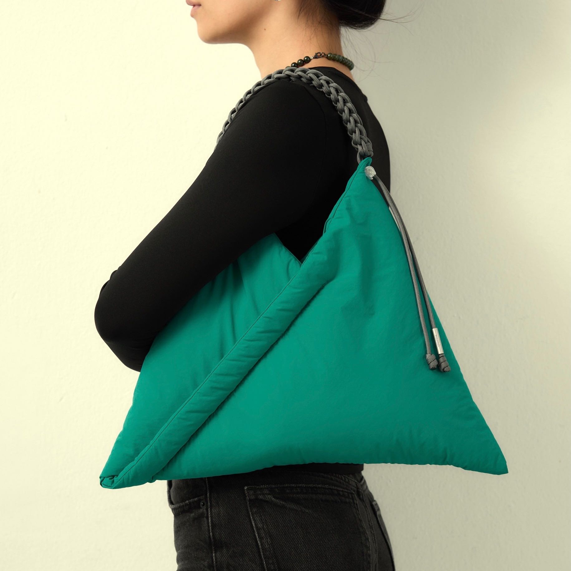 MINI LOTUS - TEAL POPPY