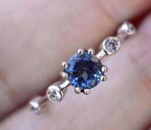 แหวนพลอย #minimring รหัส R058