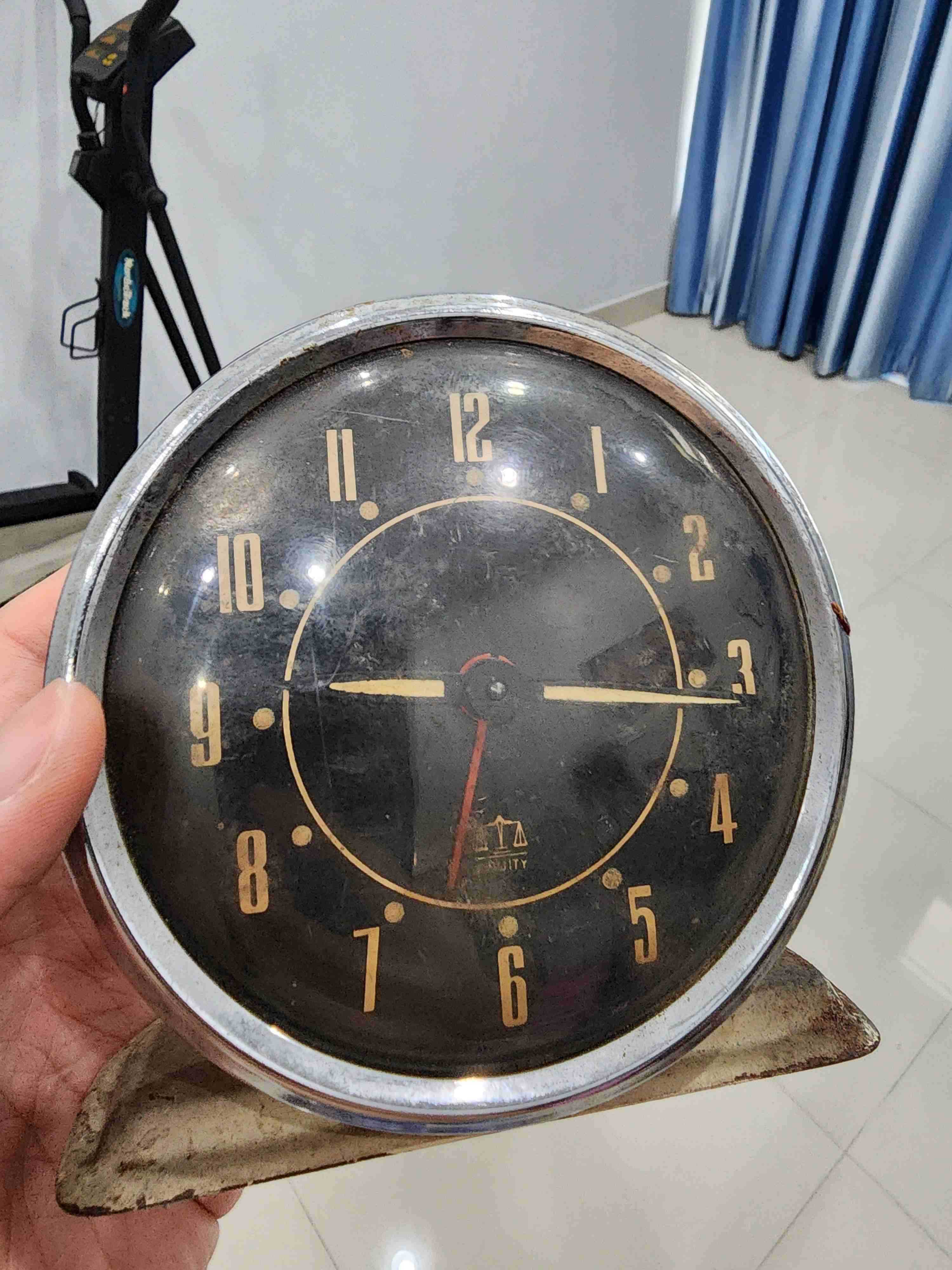 นาฬิกา ปลุกรุ่นเก่า สวยหายาก วินเทจ เดิมๆ ขายตามสภาพ พร้อมส่งครับ