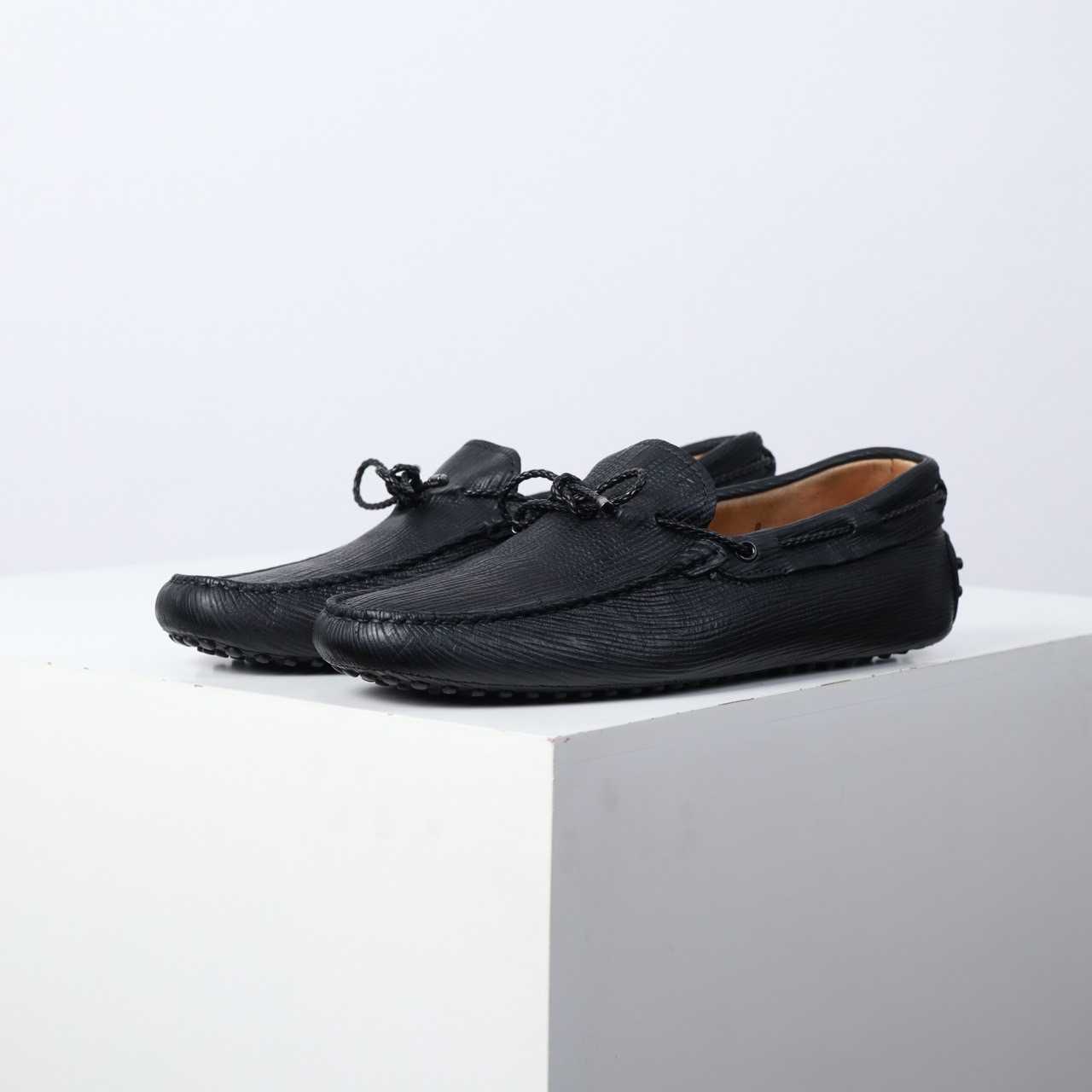 TOD'S 8 UK / 42 EU / 27.5 CM