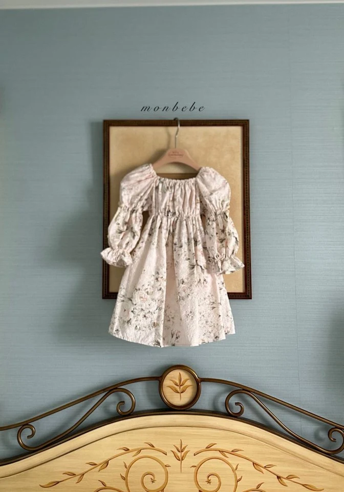 Misty Eyelet Dress (pre-order)
