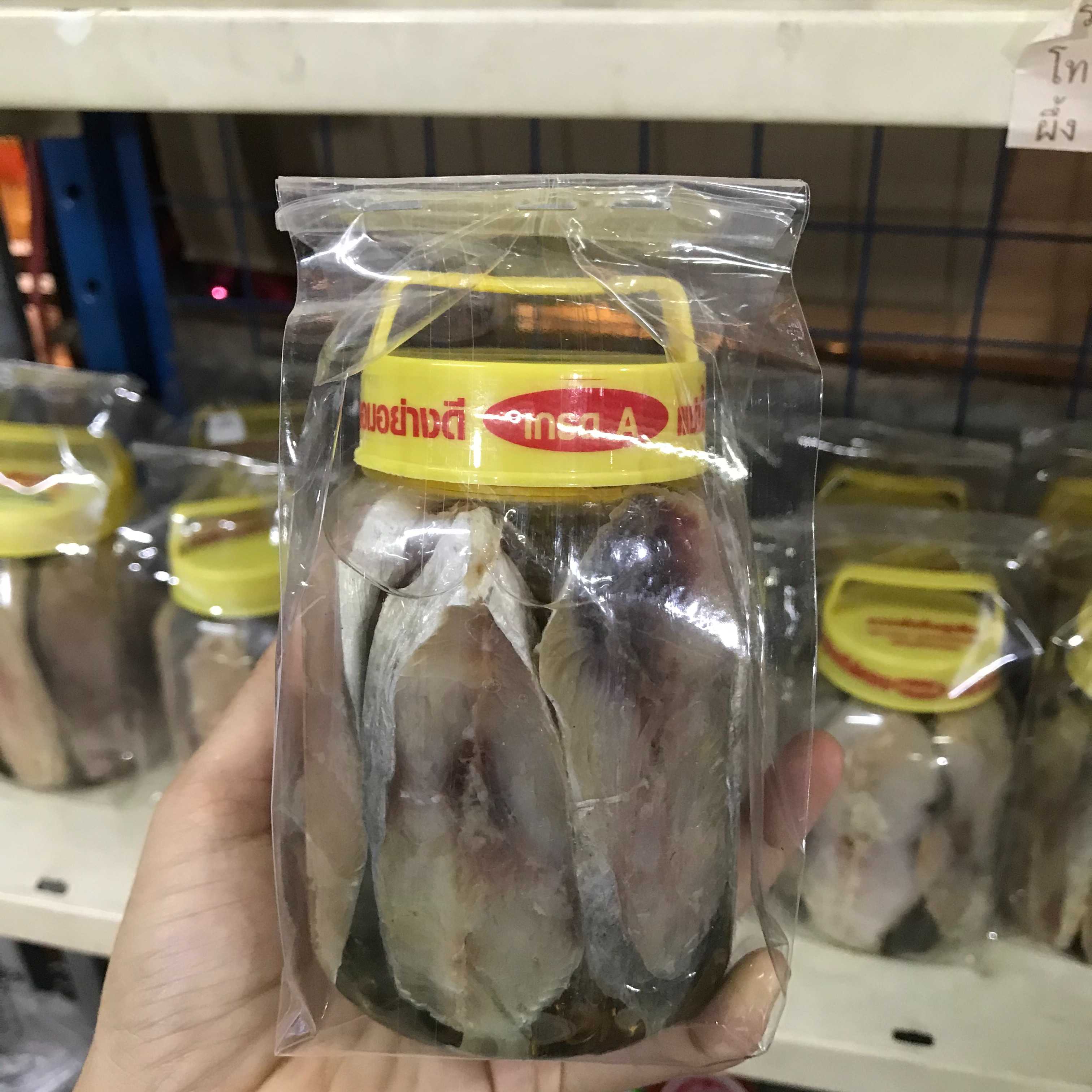 ปลาอินทรีย์หอม ในน้ำมันกระปุกกลาง น้ำหนักรวมกระปุก 400 กรัม
