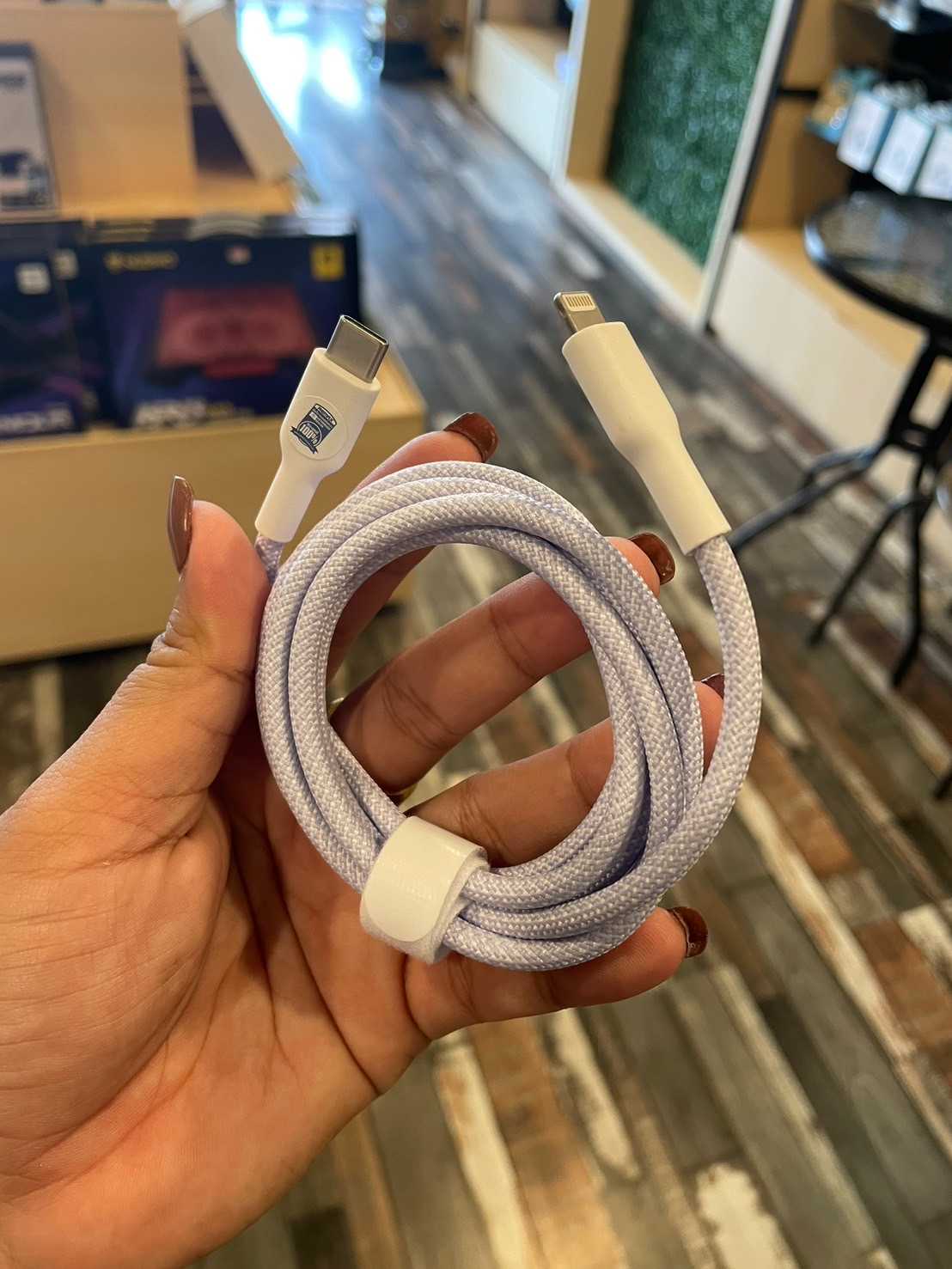 สายชาร์จ Cable Type-C to Lightning ชาร์จเร็ว 27W ยาว 1.2 เมตร