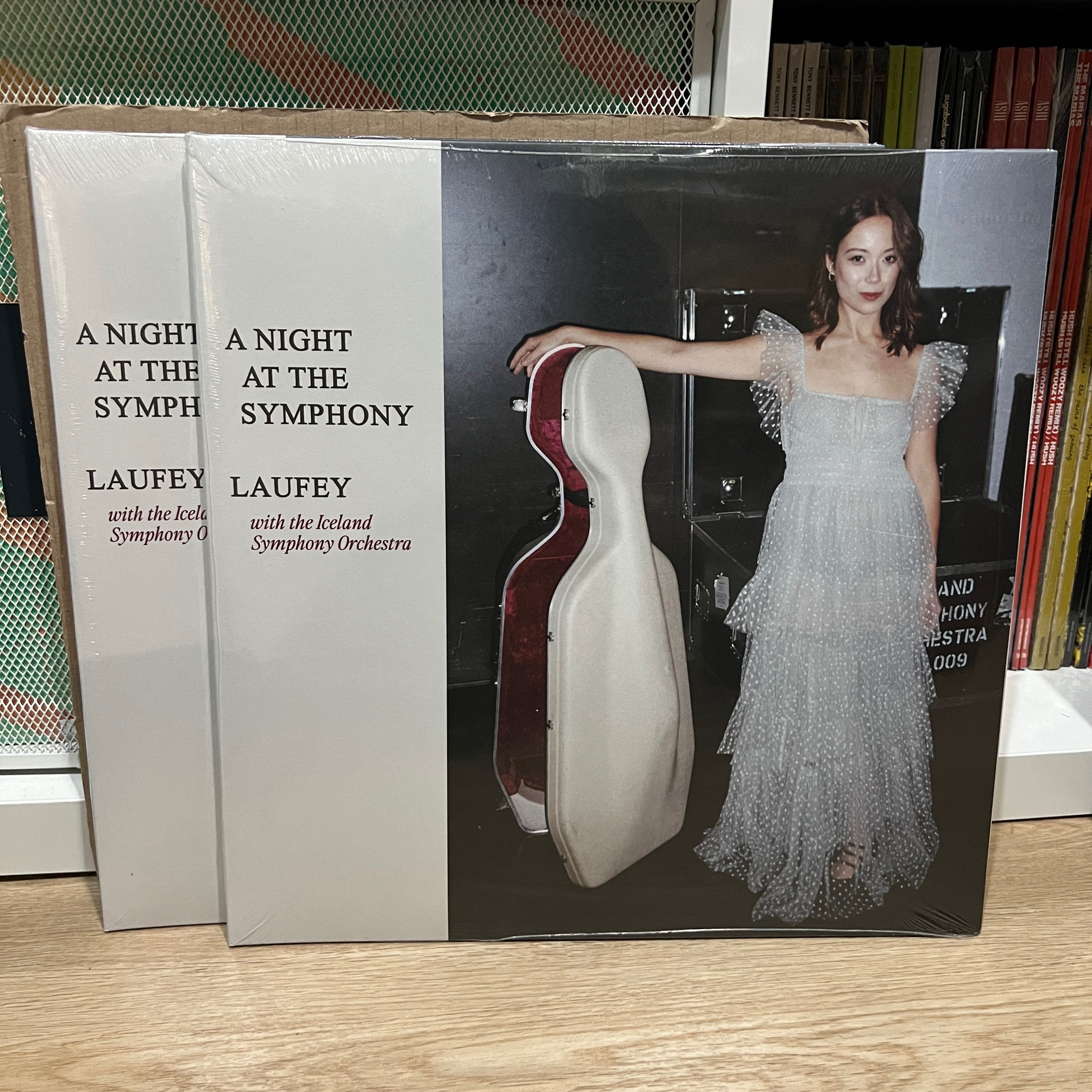 (Vinyl) Laufey , Iceland Symphony Orchestra – A Night At The Symphony⚫️⚫️ แผ่นเสียง