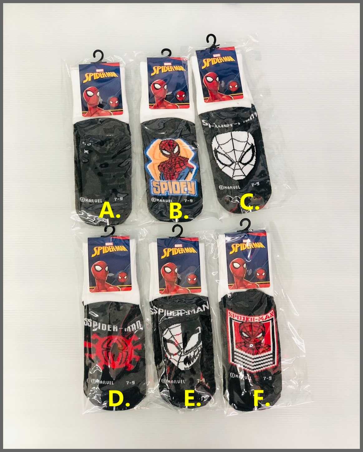 ถุงเท้าพิมพ์ 4 สีลาย SPIDER MAN