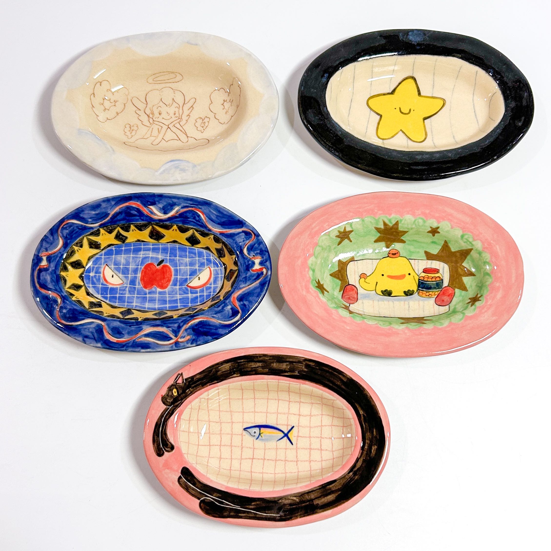 Oval Plate (M Size) 💘⭐️🍎🐥🐈‍⬛