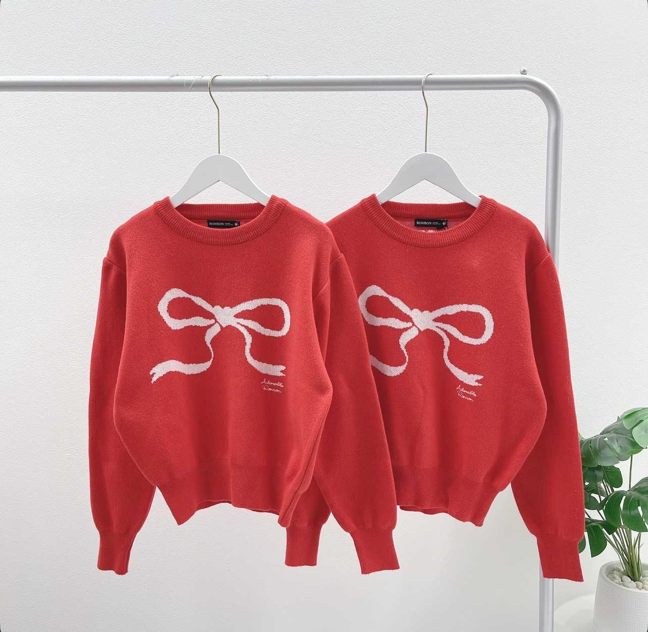 Ronron Heart Ribbon Knit (Red)