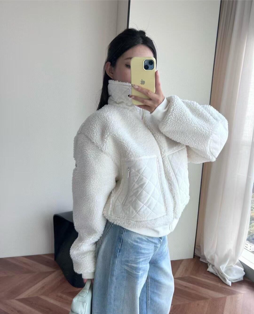  ALO FOXY SHERPA JACKET สีขาว ( พร้อมส่ง )