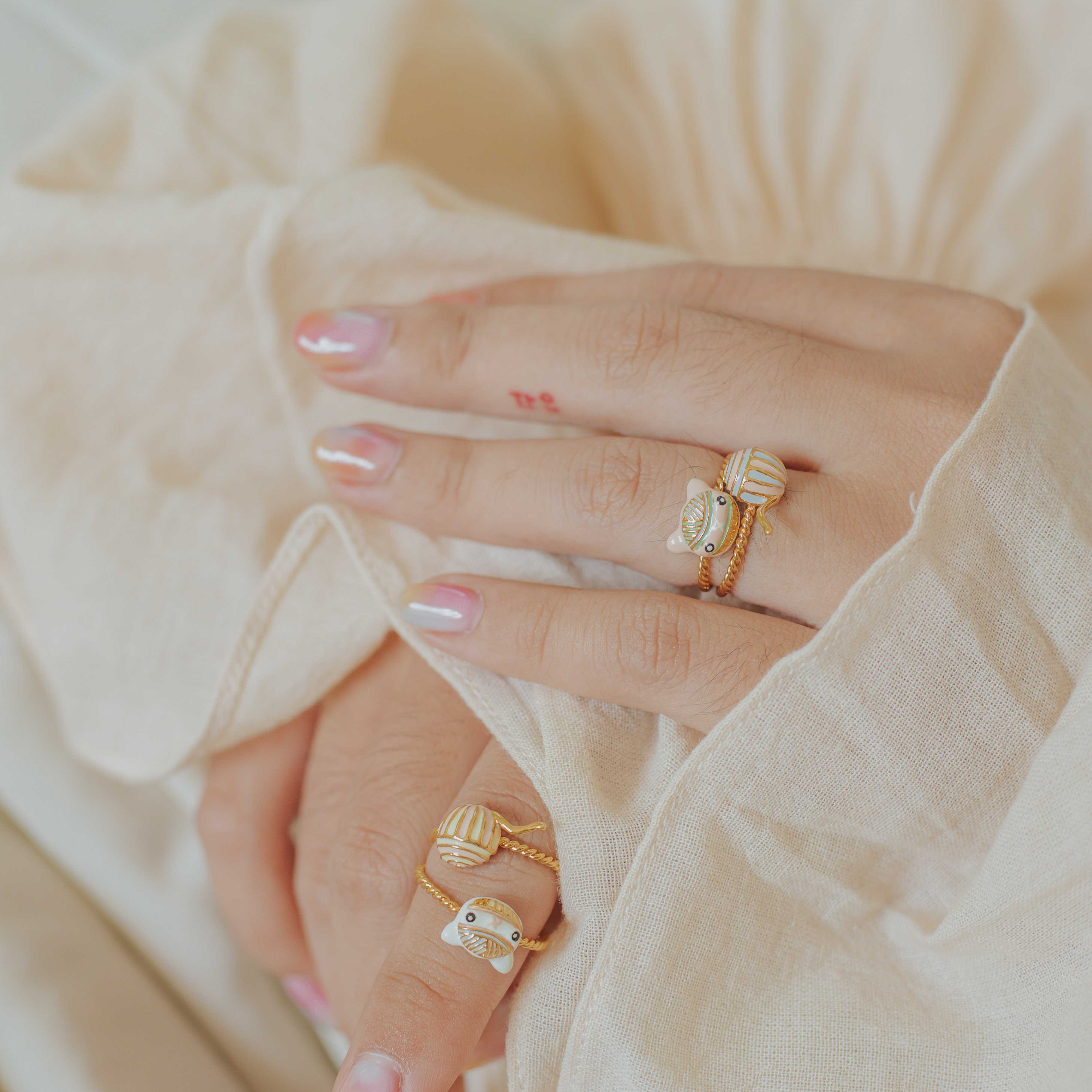 Ring /แหวนแฟชั่นรูปแมวและไหมพรม