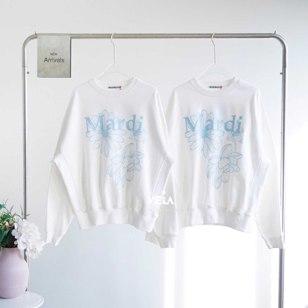 Mardi Sweatshirt Triple Flower (White Sky)
