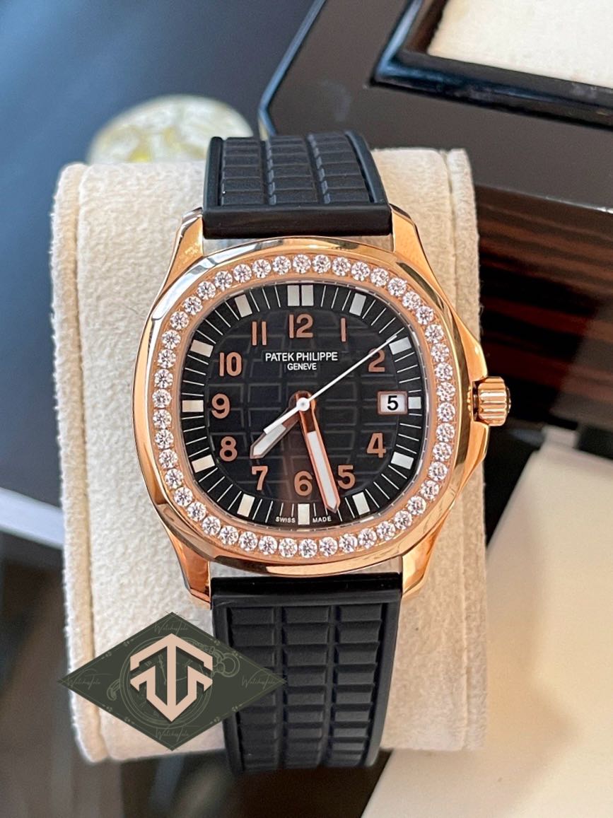 Patek Philippe Aquanaut luce ‬‪5068r Rose Gold