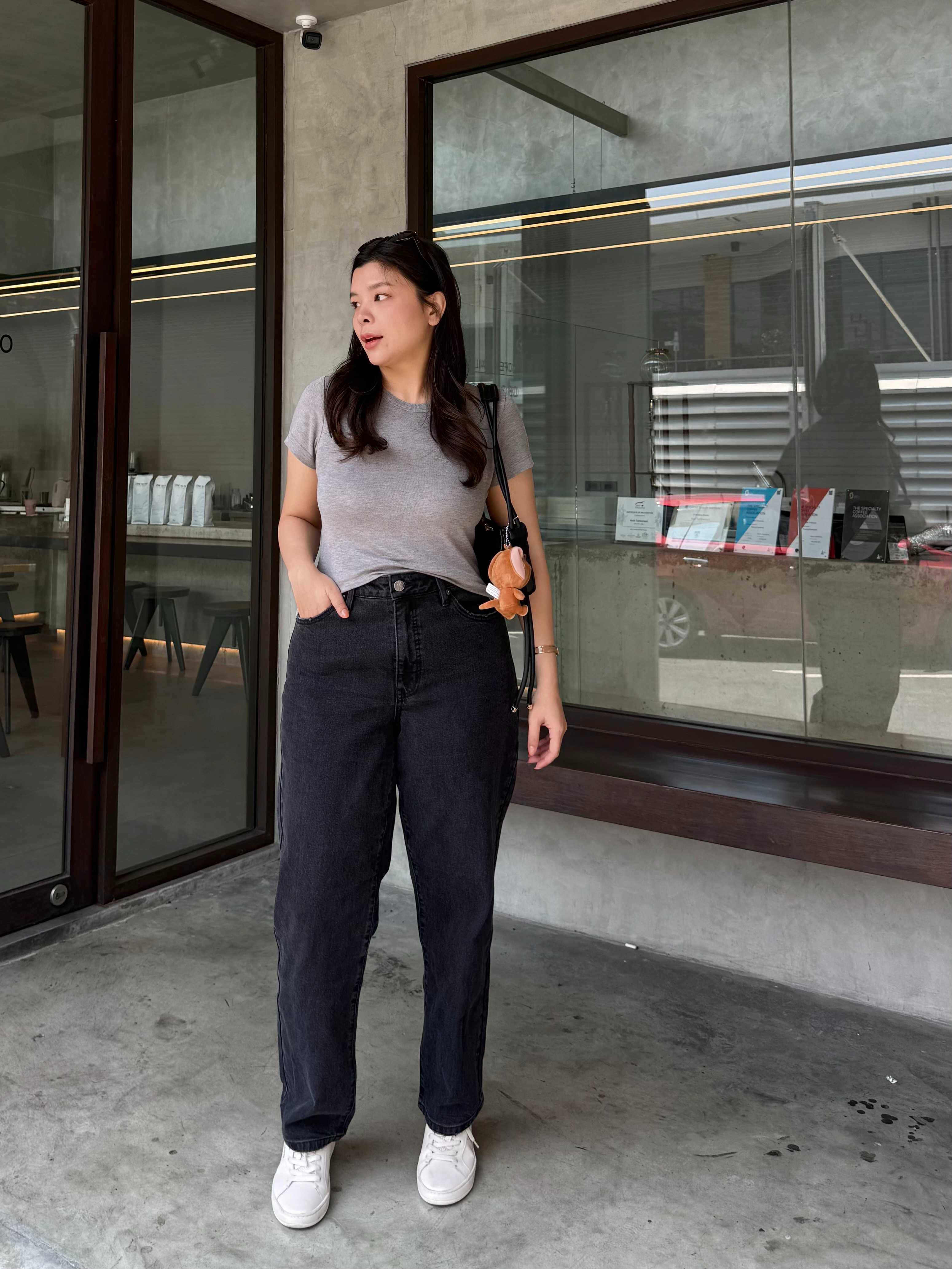 AVA BLACK JEANS