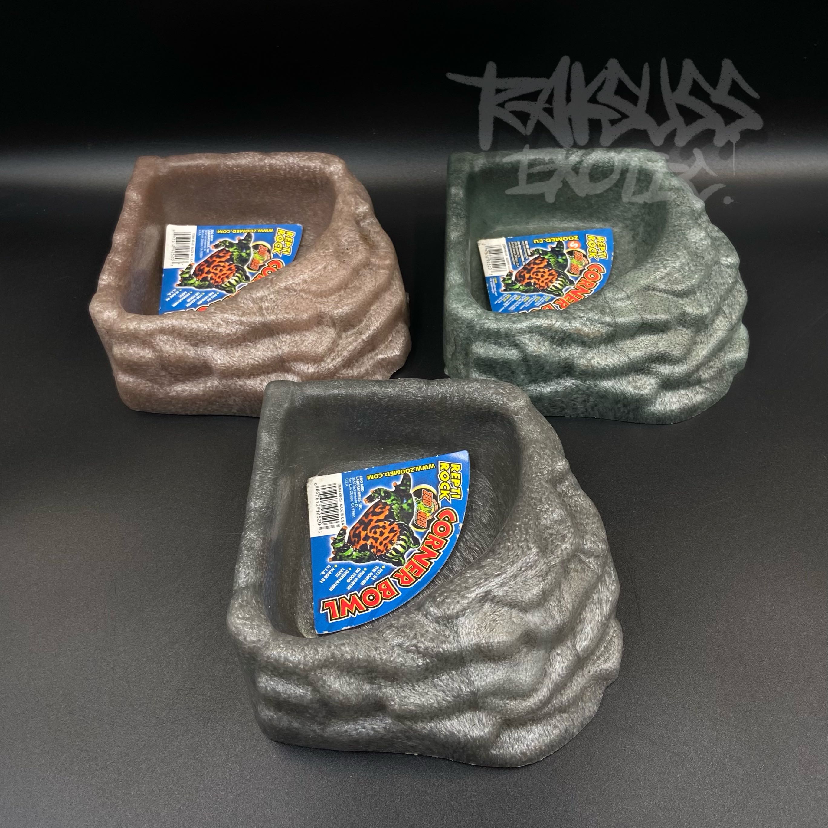 Zoo-med Repti Rock Corner Bowl