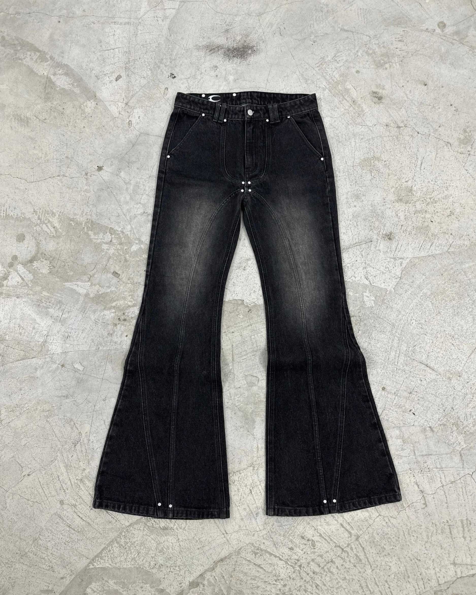 COZY - CZ DARK KNIGHT FLARE JEANS