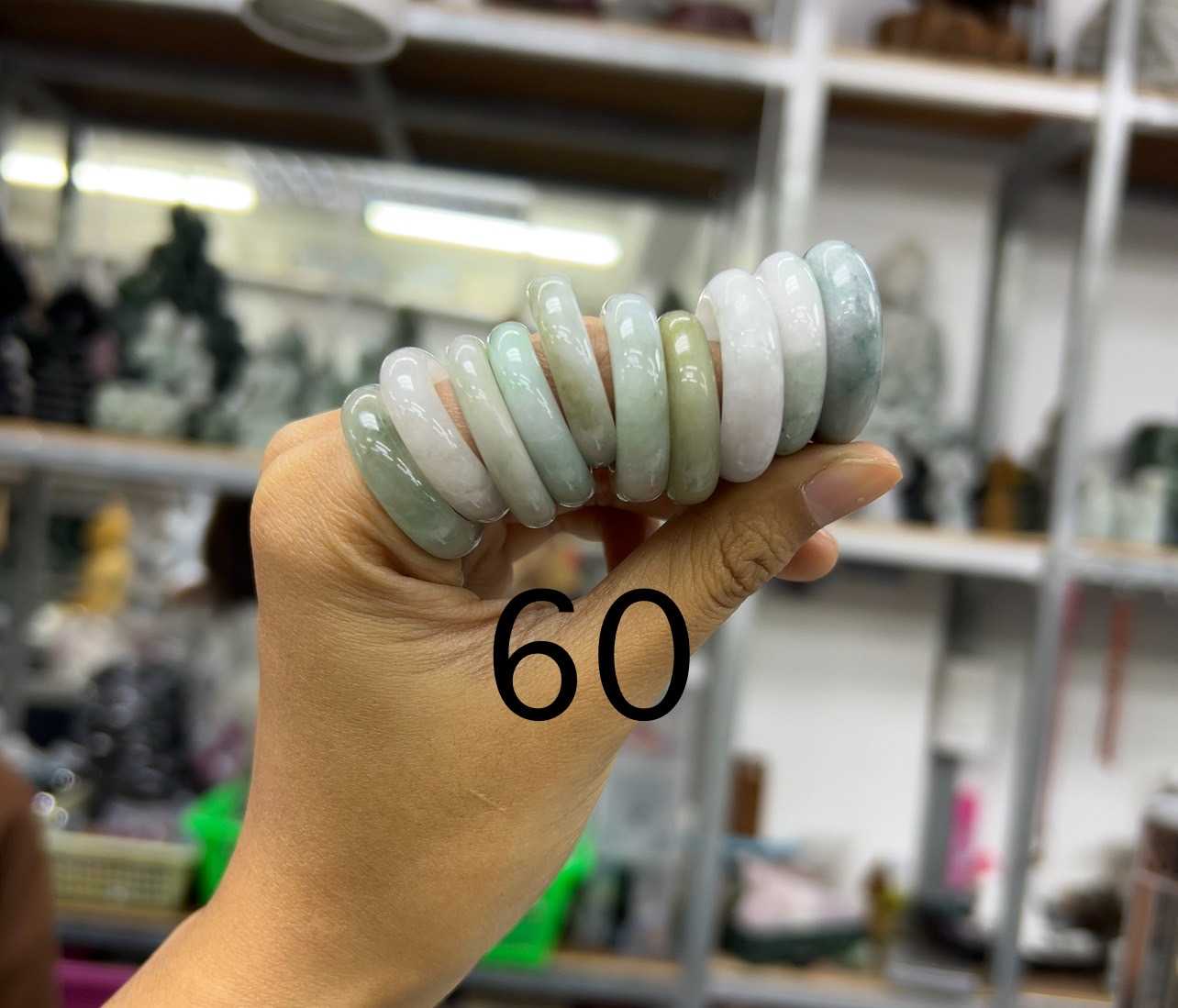 แหวนหยกเจไดต์ หน้าเล็ก ดึงดูดโชคลาภและความมั่งคั่ง ไซส์ 60-62