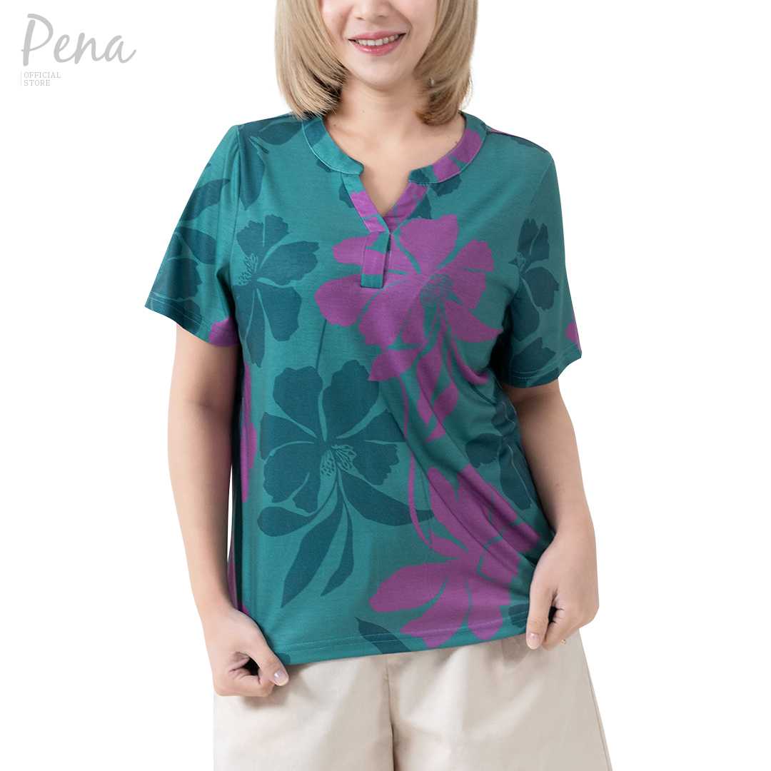 Pena house เสื้อยืดคอวี ผ้าพิมพ์ลาย แขนสั้น PSTS122401