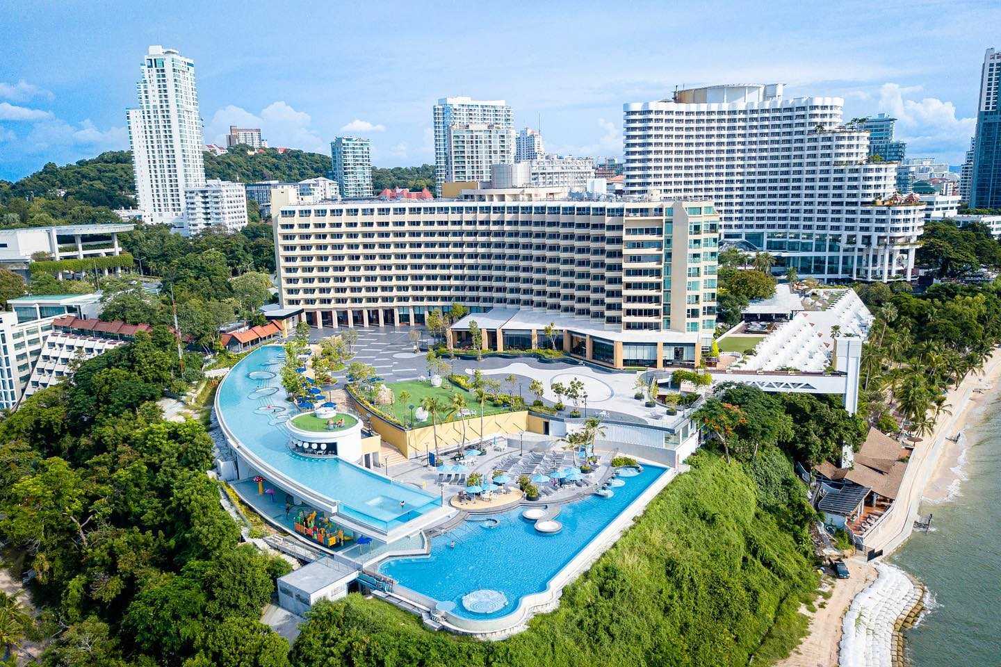 Royal Cliff Beach Hotel Pattaya พัทยา
