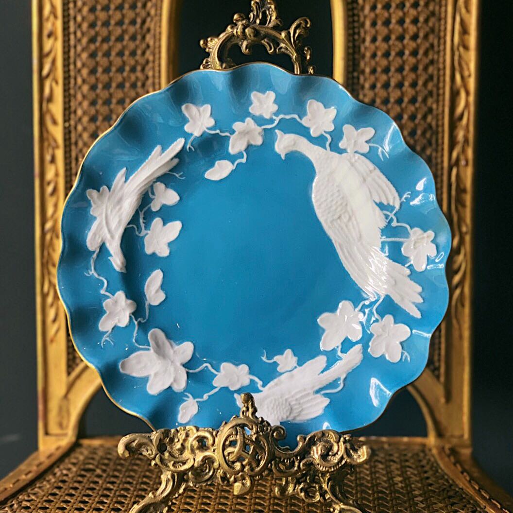 จานสะสม Royal Crown Derby Plate