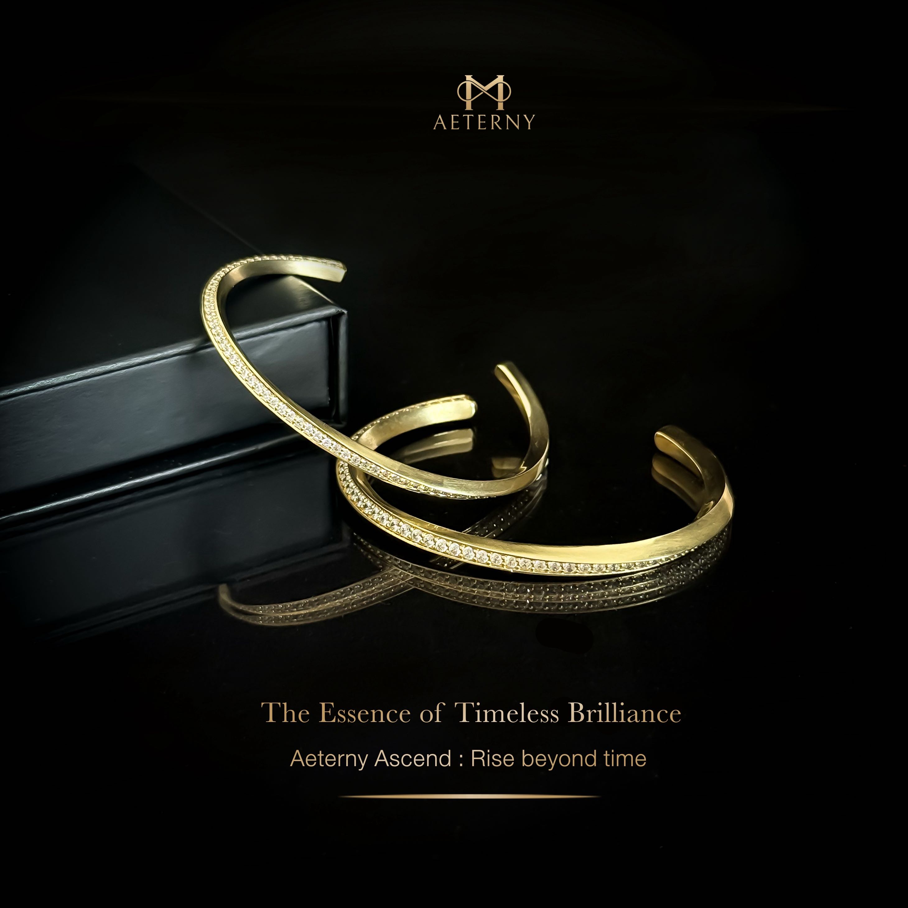 M AETERNY ASCEND BANGLE