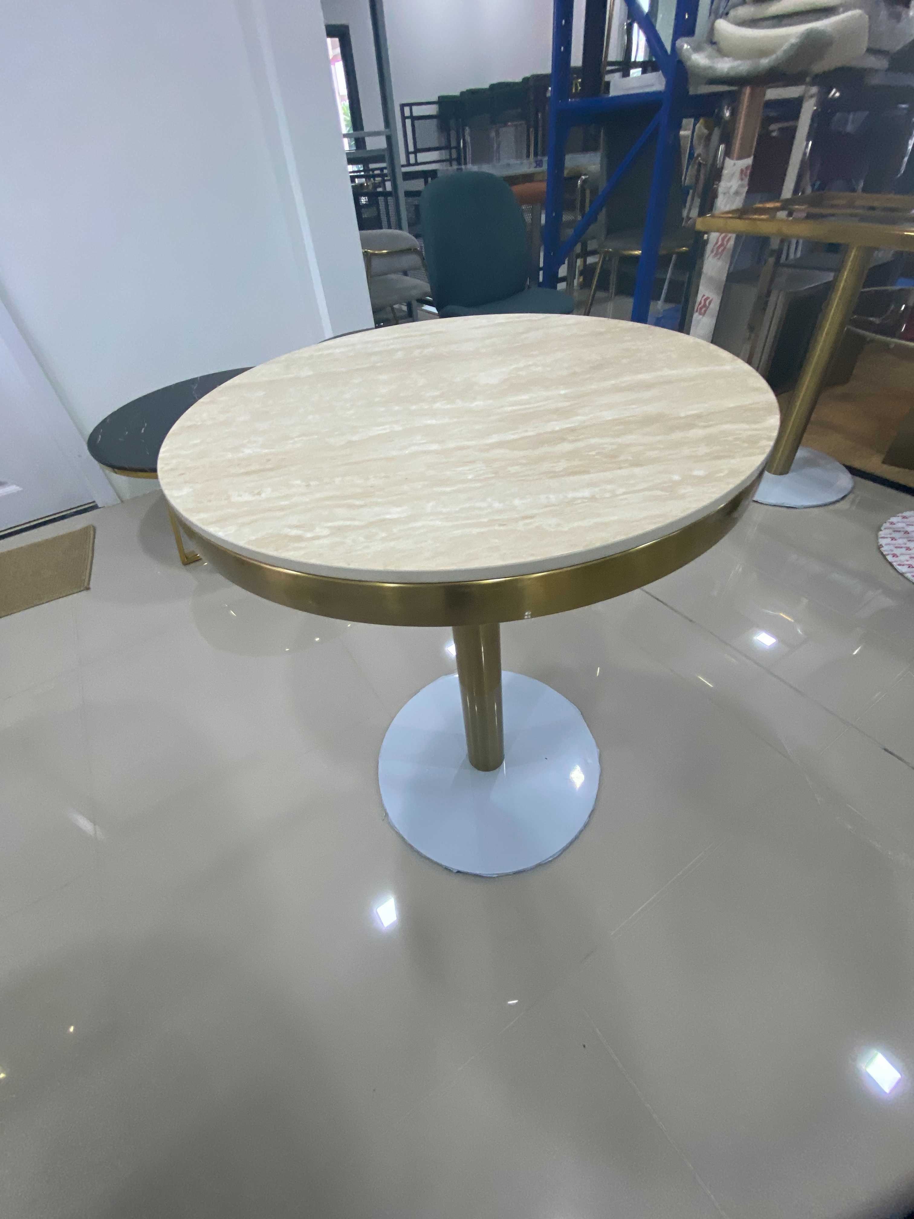 โต๊ะทานข้าว 60xH75 cm ท็อปหินชนวนขาสแตนเลสสีทอง
