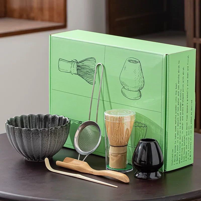 TRADITIONAL JAPANESE MATCHA TEA SET -7 PIECE GIFT BOX 