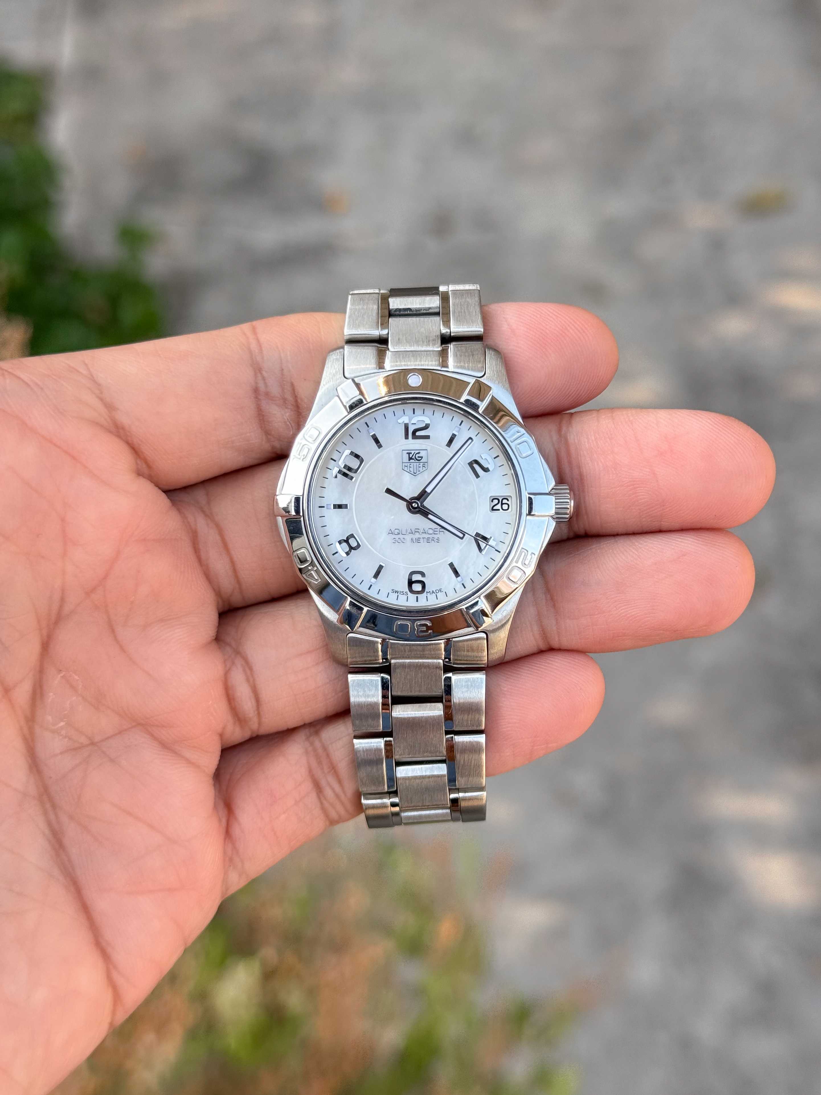 Tag Heuer Aquaracer Boy Size Quartz หน้ามุกขาว