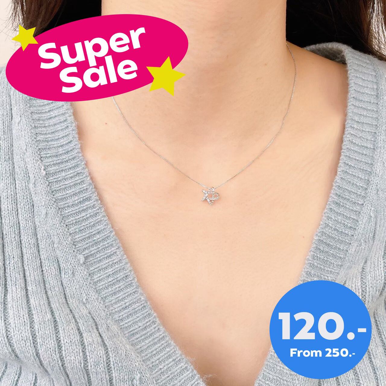 สร้อยคอ Drawn twisted crystal star necklace