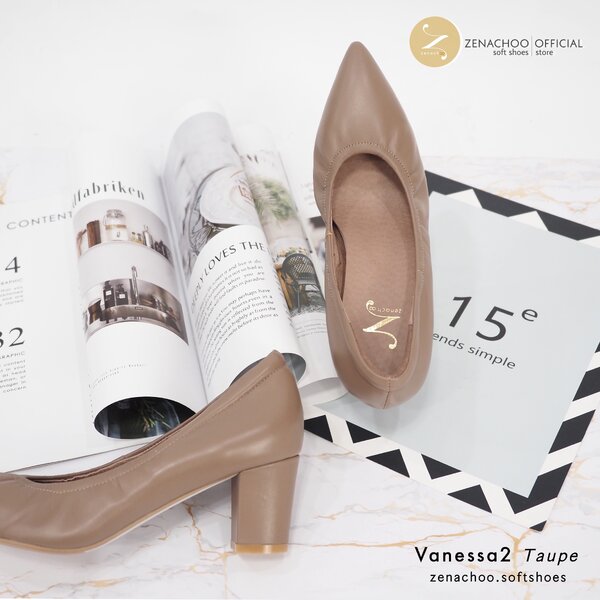 ทรงปกติ:เปลี่ยนไซส์ได้-ไม่รับคืน Zenachoo Vanessa2 สี Taupe สูง 2 นิ้ว รองเท้าหนังแกะนิ่ม หัวแหลม...