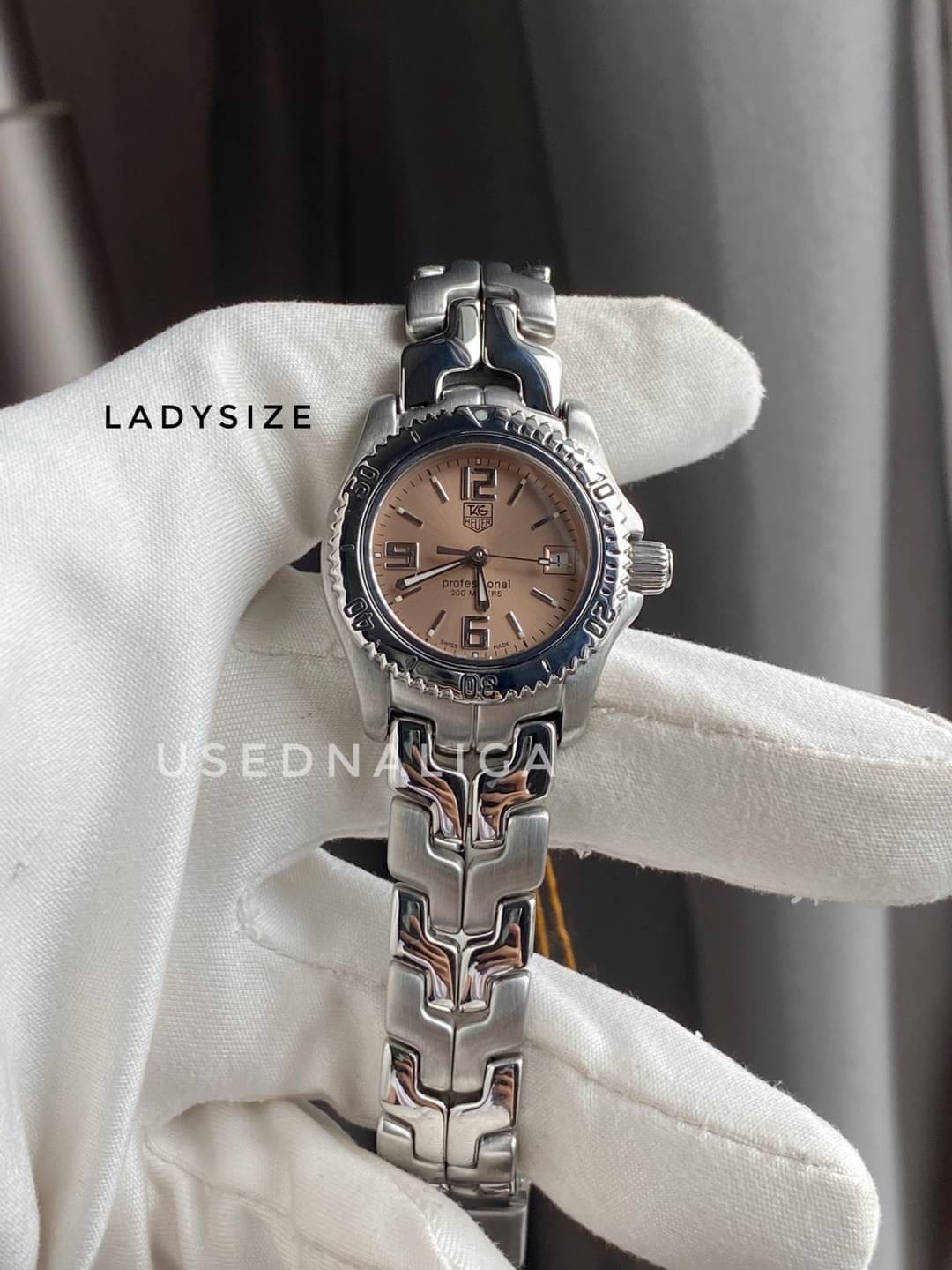 Tag heuer 🍾🥂สีสะสม หายาก ใส่ไม่ชนใคร🤩 Link Champagne Dial Ladysize(25mm)ไม่รวมมะยม