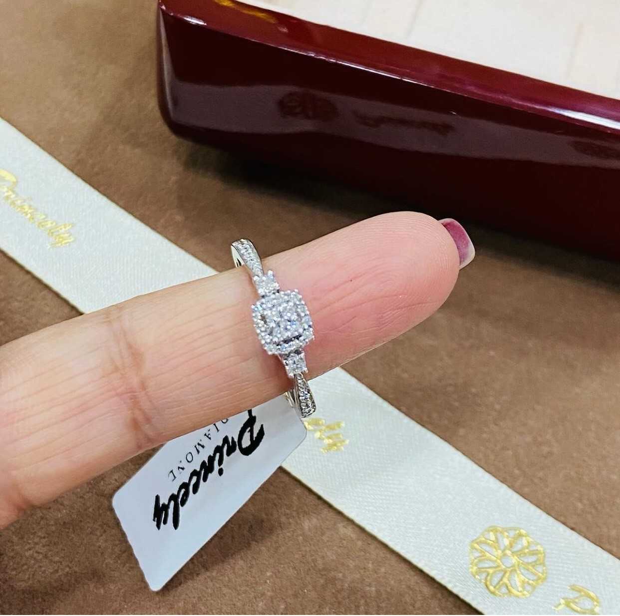 แหวนเพชรเบลเยี่ยมแท้ ตัวเรือนทองคำขาว18k