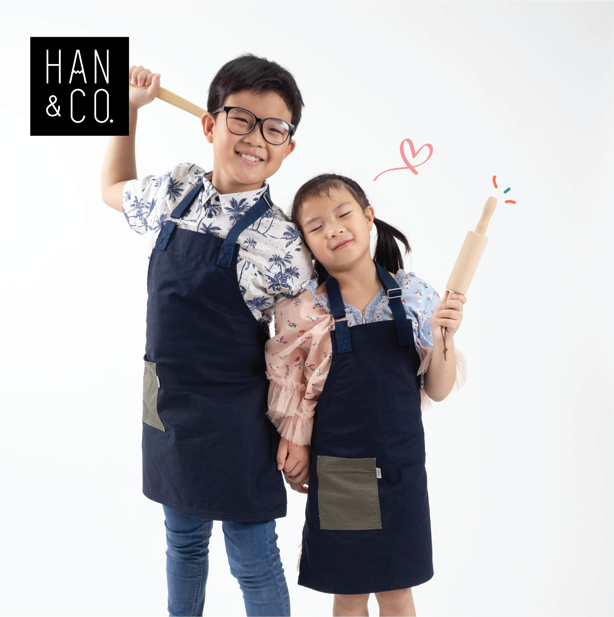 ผ้ากันเปื้อนเด็กรุ่น Pebble Kids Apron (Fern Green)