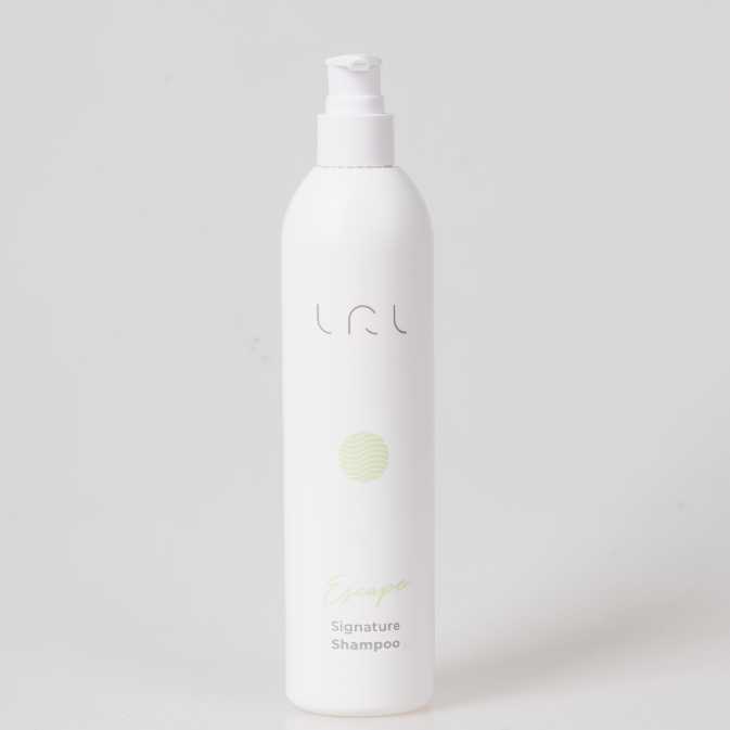 LRL Escape Signature Shampoo 360 ml.