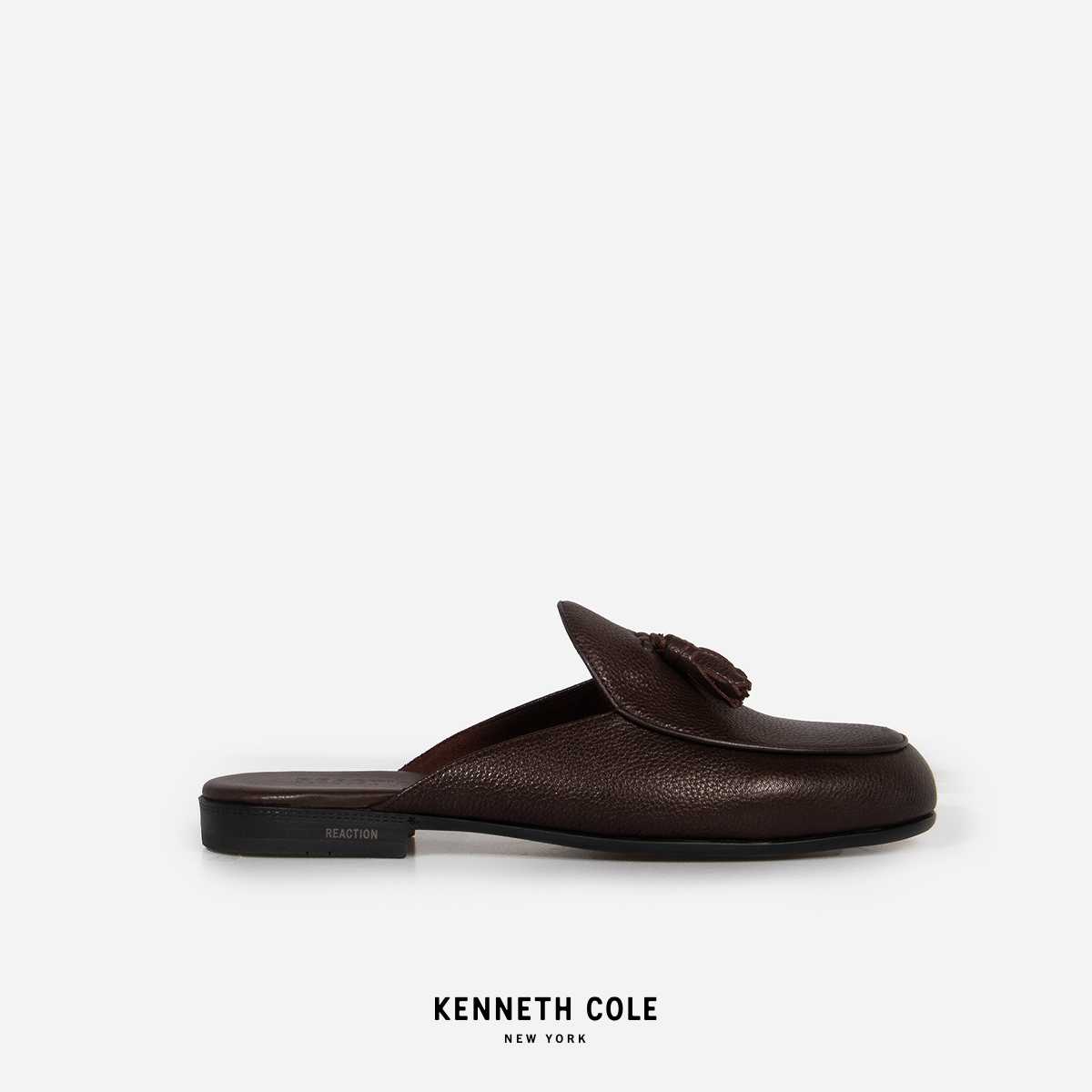 KENNETH COLE รองเท้าลำลองผู้ชายรุ่น HAYDEN MULE DARK BROWN สีน้ำตาลเข้ม ( CAS - RS41072LE-202 )
