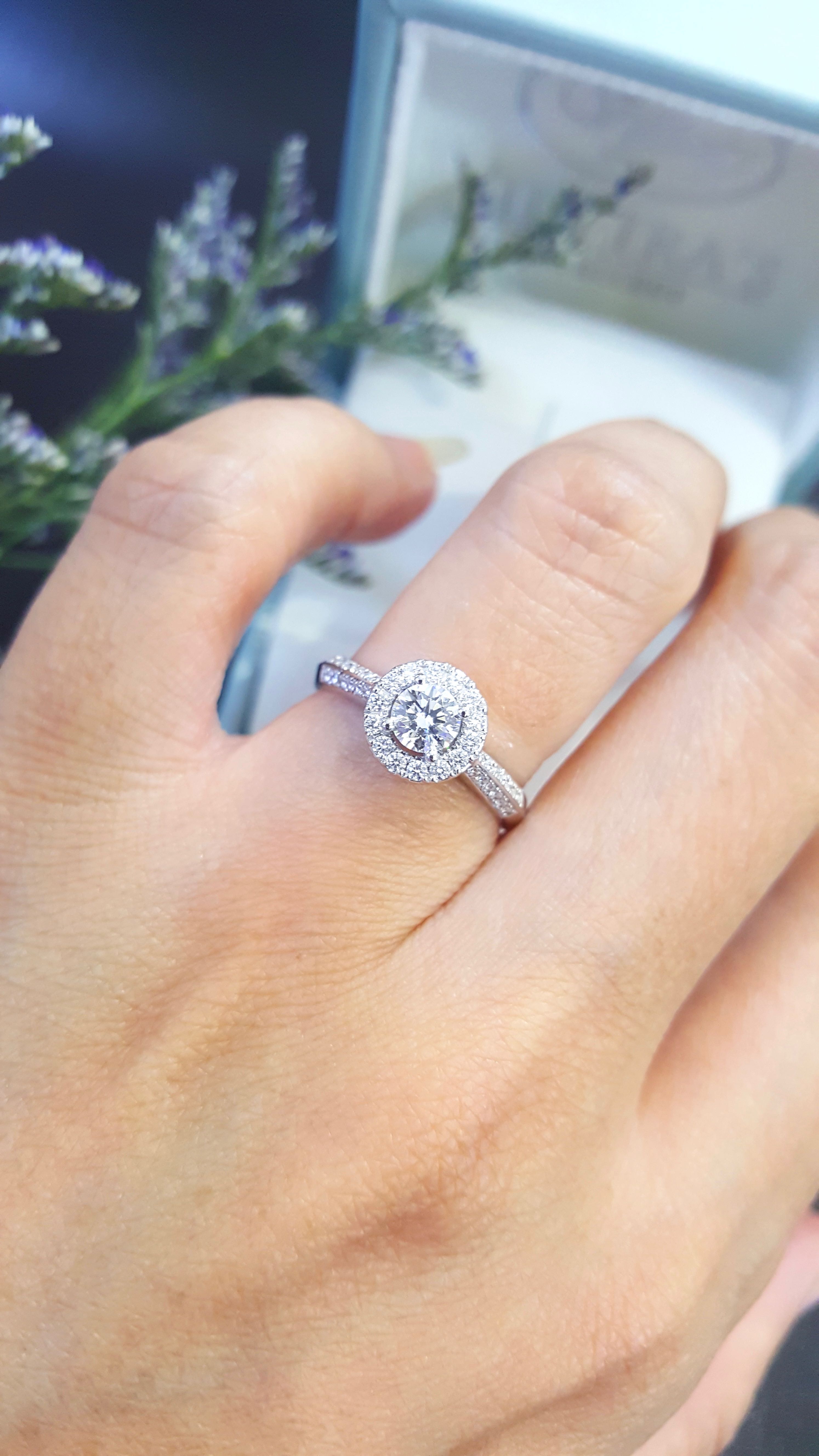 แหวนหญิง 💎 น้ำ 100 ใบเซอร์ GIA