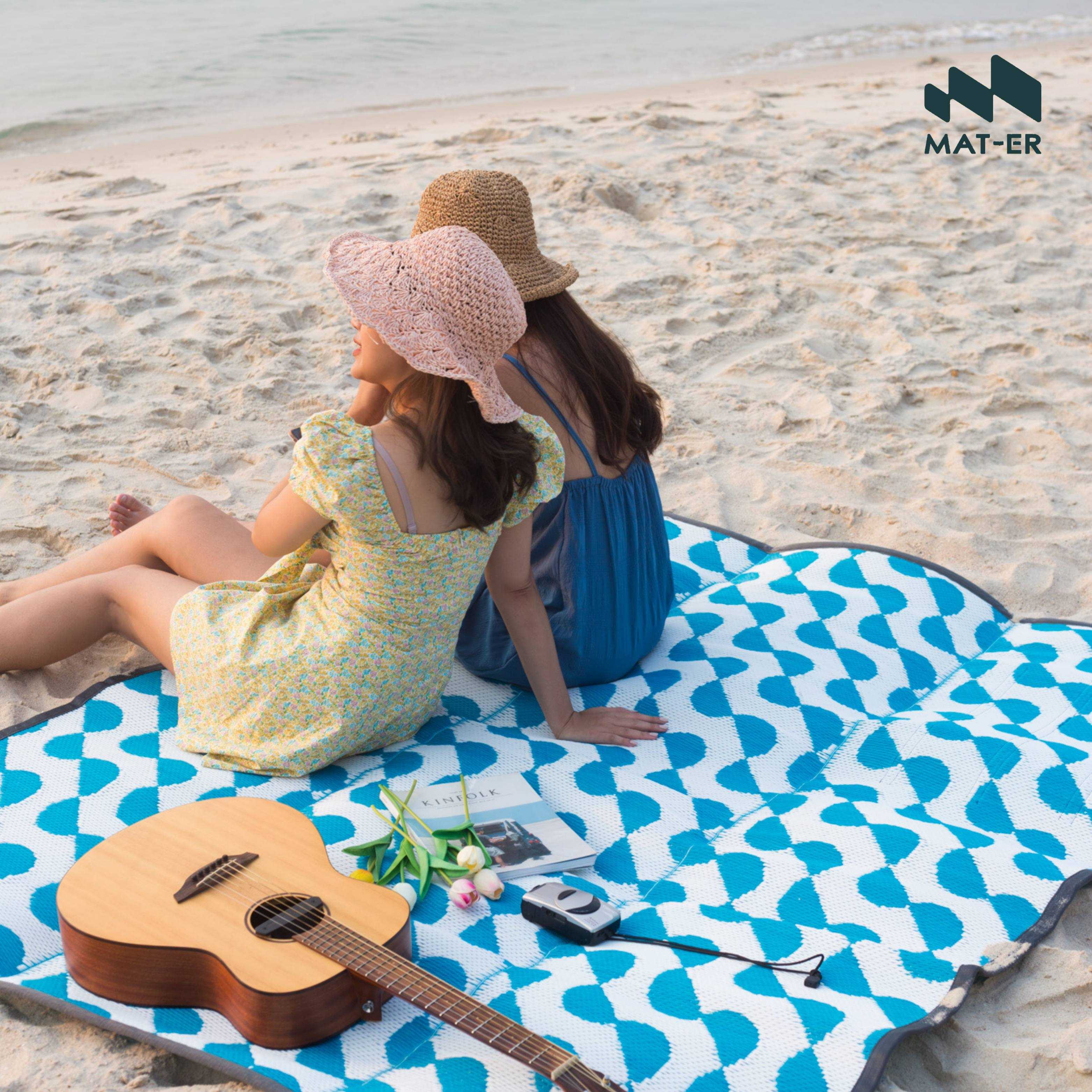 Mat-er เสื่อพับพกพา Wave  สี Turquoise-White