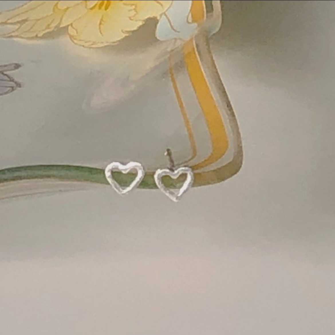 Winterwinter Jewelry Silver925 : เงินแท้925 ต่างหูเงินแท้ ต่างหูจิ๋วรูปหัวใจ
