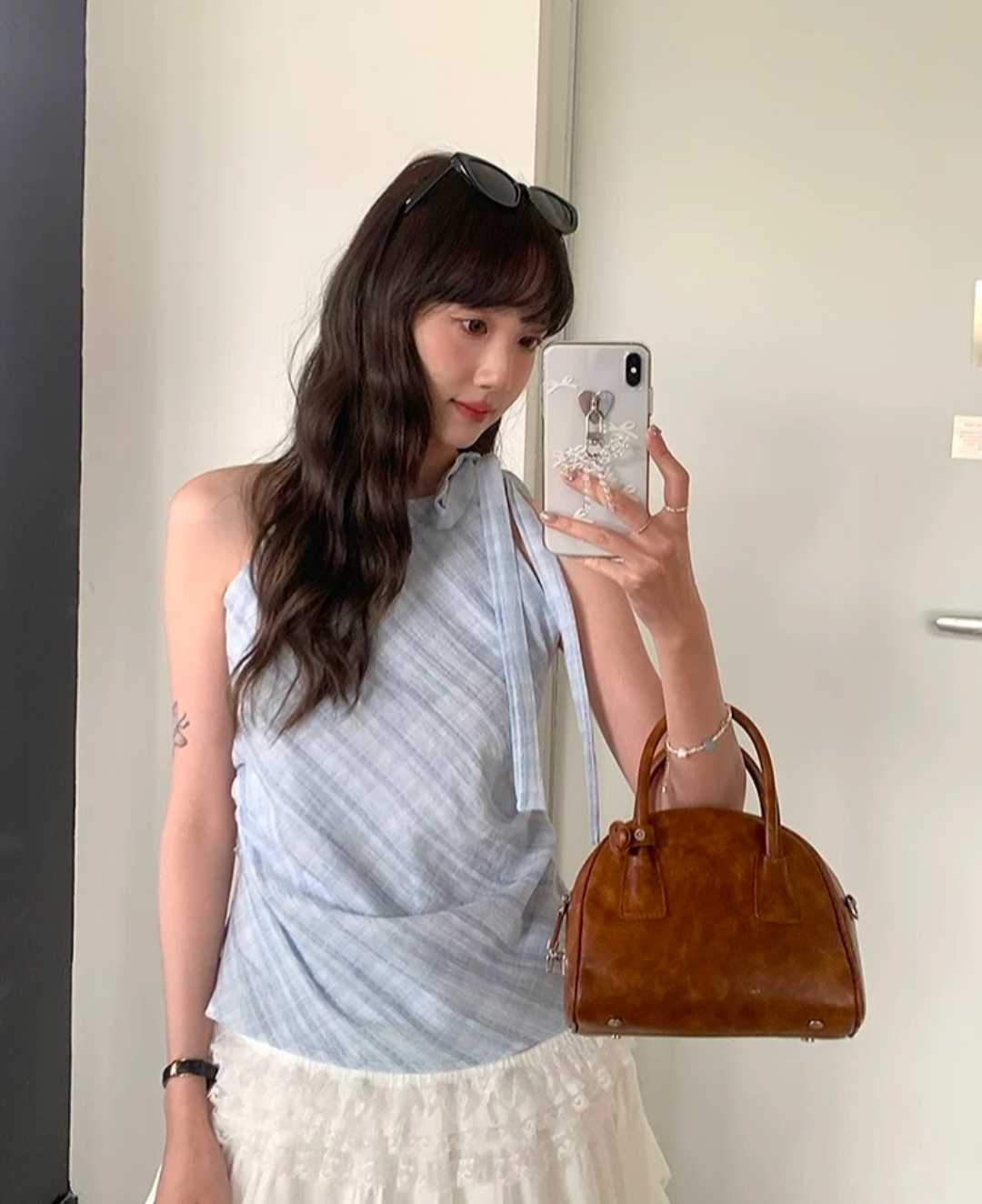 เสื้อผูกไหล่สีพาสเทล