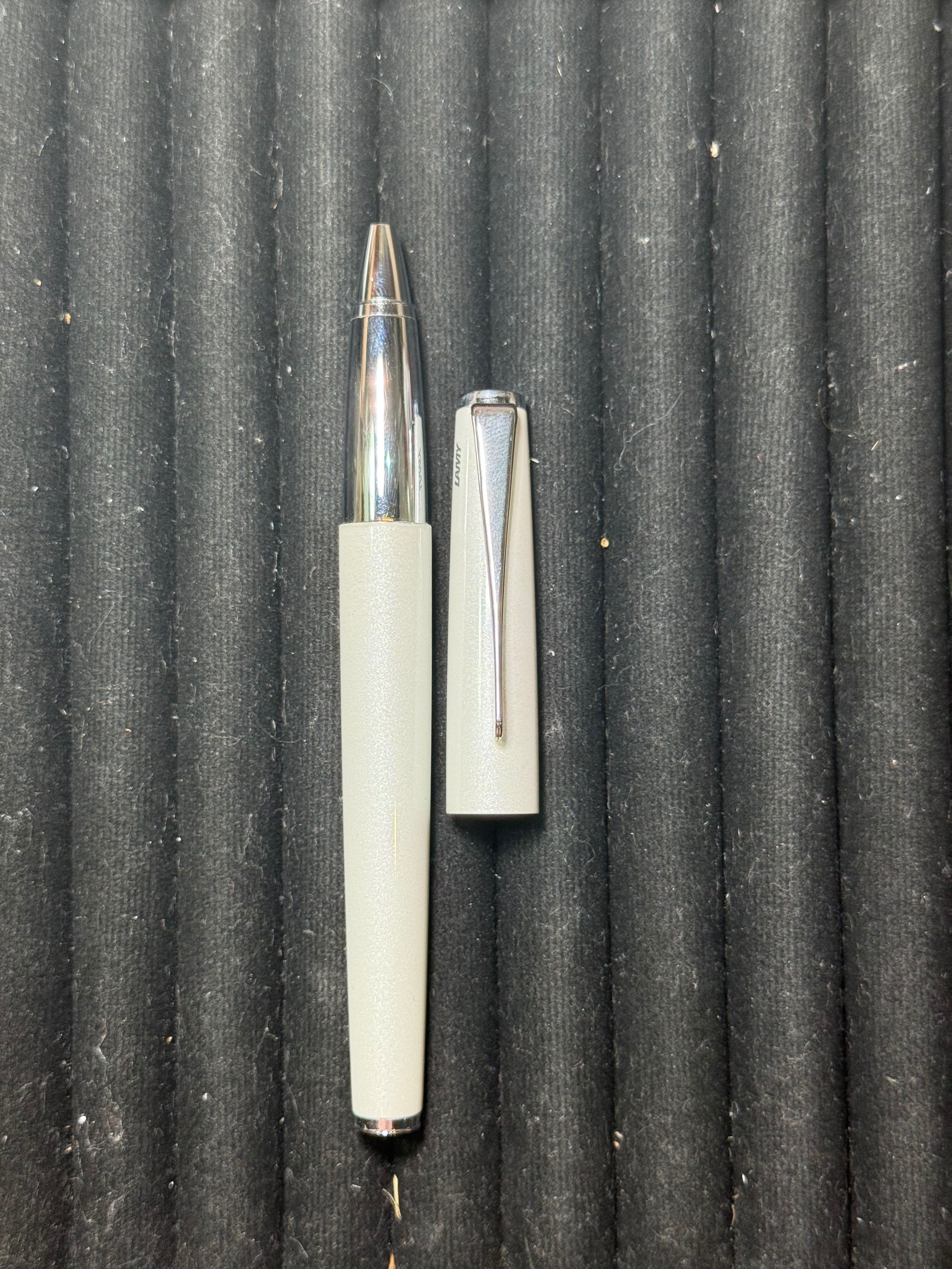 LAMY Studio Roller  white Pearl ( โรลเลอร์)