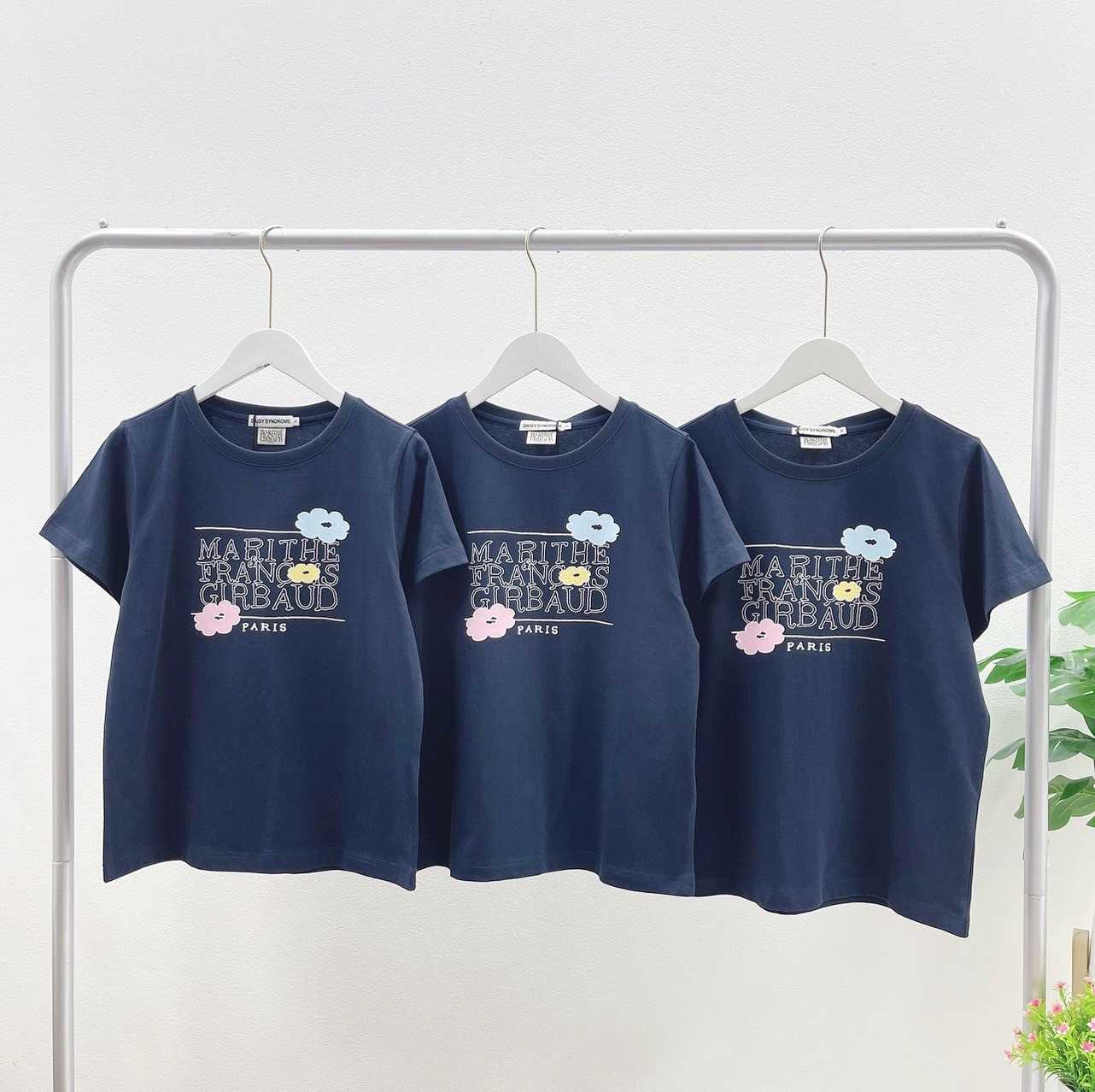 Marithe XDaisy Craton T-Shirt (Navy)